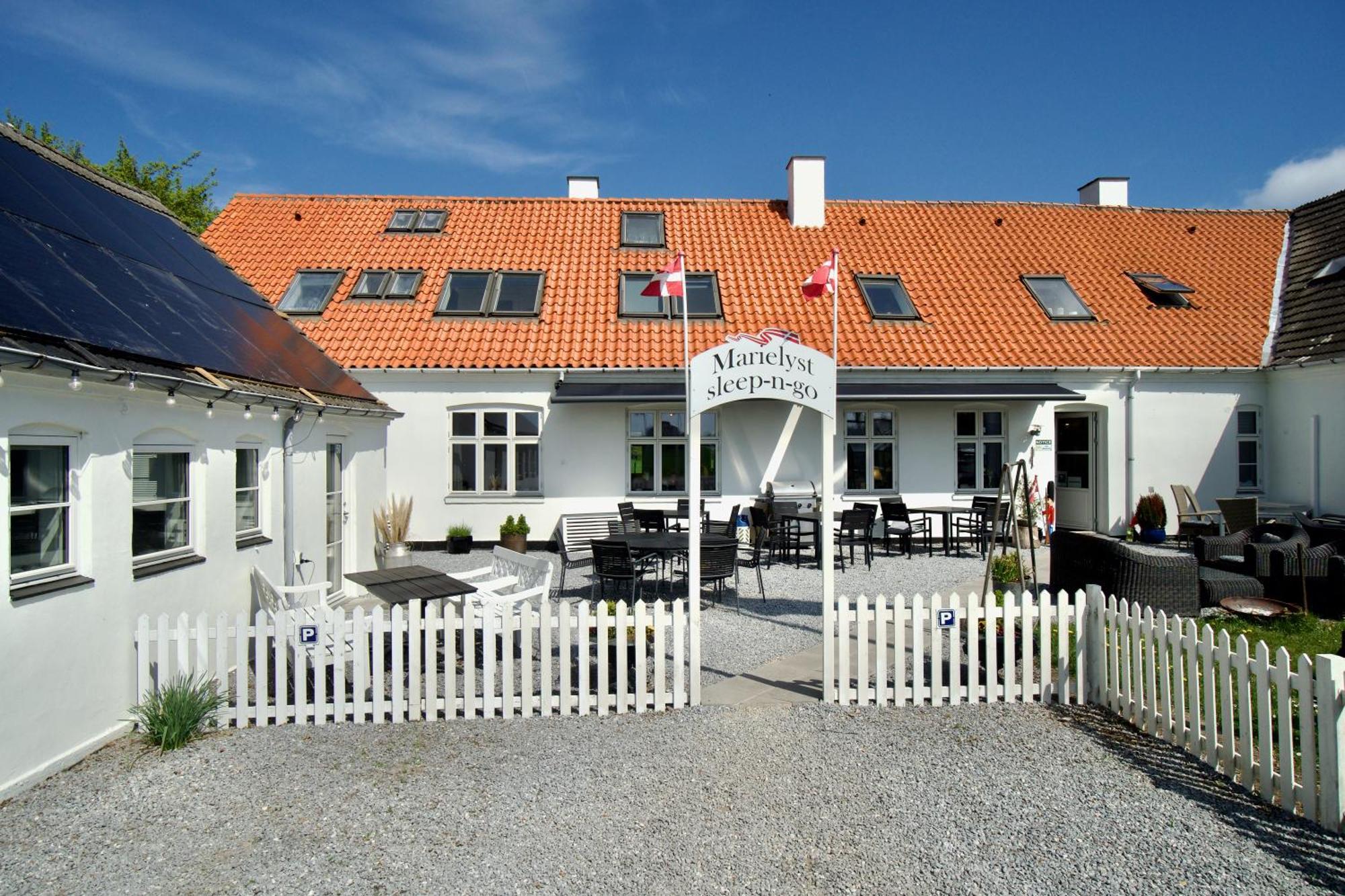 Hotel Marielyst Sleep'N Go Væggerløse Esterno foto